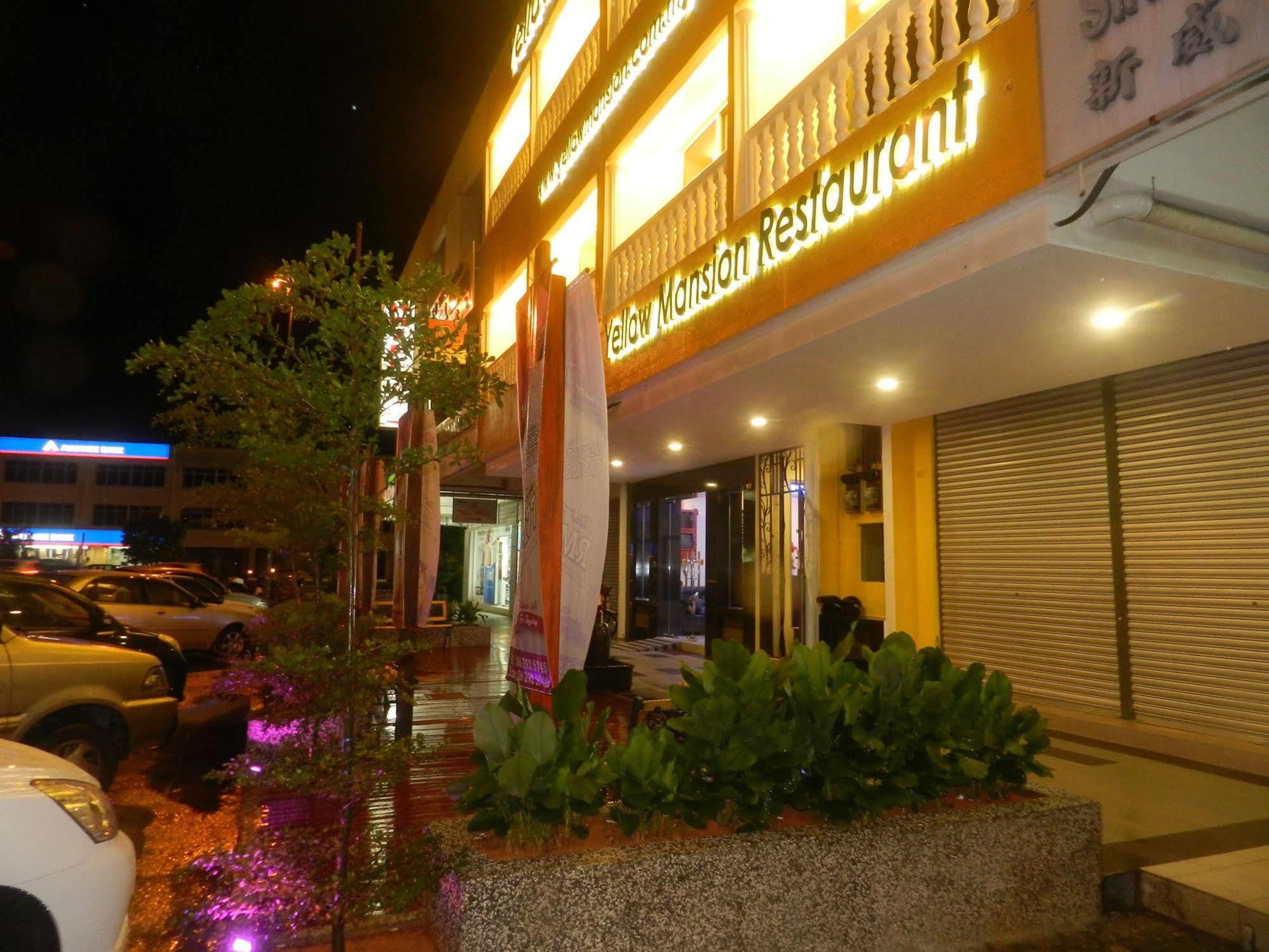 Yellow Mansion Hotel Melaka Raya Eksteriør bilde